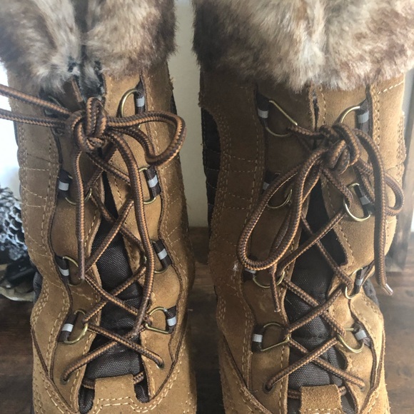 Waterproof Lands’ End Women’s Winter Boots Size 8 - Picture 7 of 13